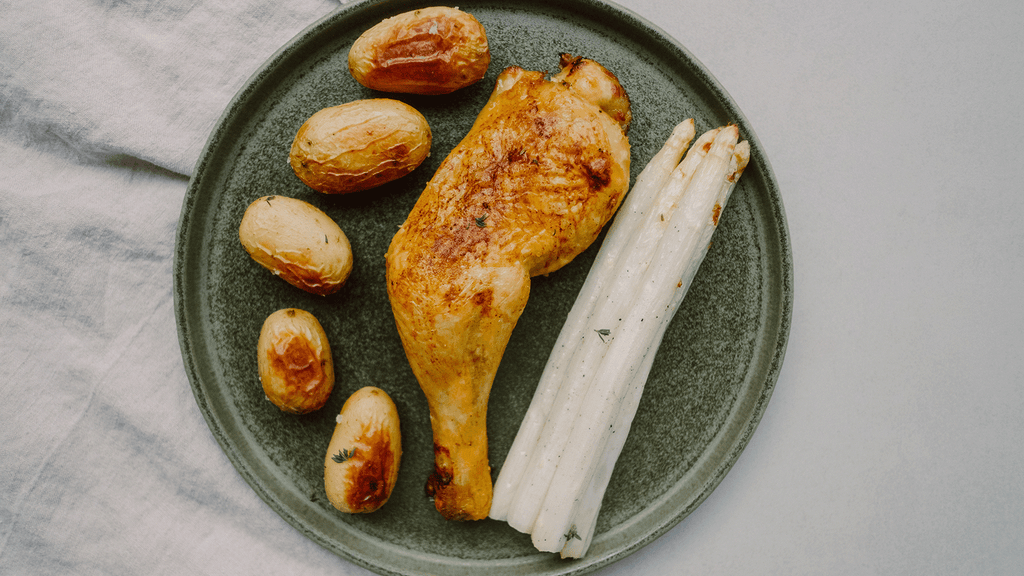 Spargel mit Hähnchen vom Blech und Kartoffeln